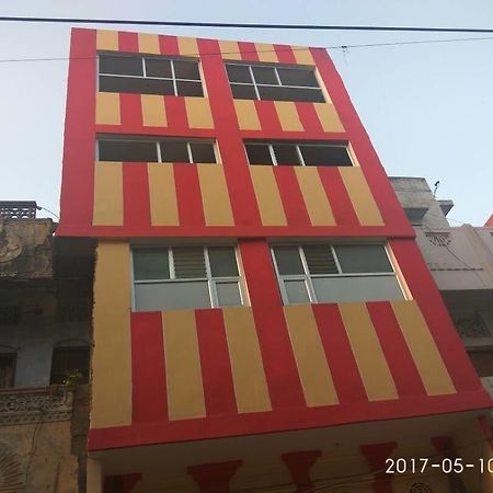 Kanpur Villa Екстериор снимка